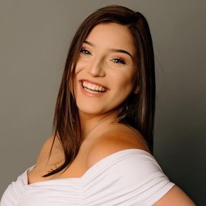 Meet your Posher, Madi